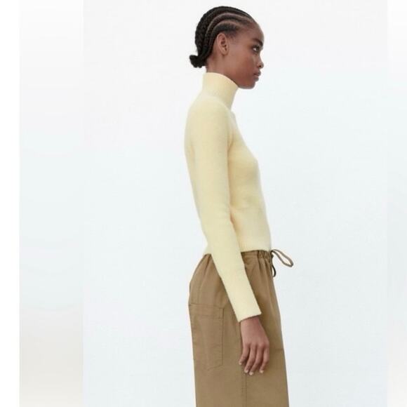 Zara soft butter yellow sweater size small - Picture 1 of 8